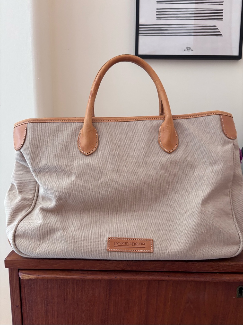 Vintage Dooney & Bourke Beige Canvas Tote with Tan Leather Handles made in italy